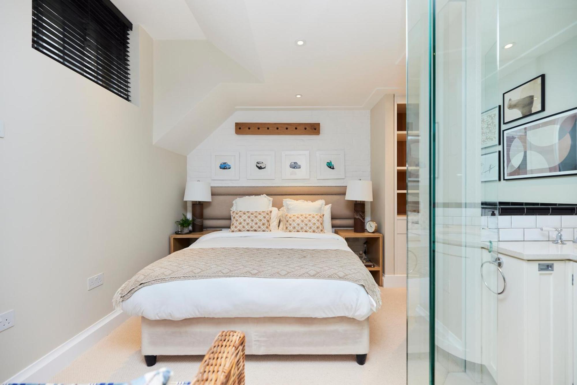 The St. Lukes Garden Place - Spacious 4bdr House With Garden And Terrace * London